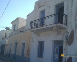 resident complex at Milos