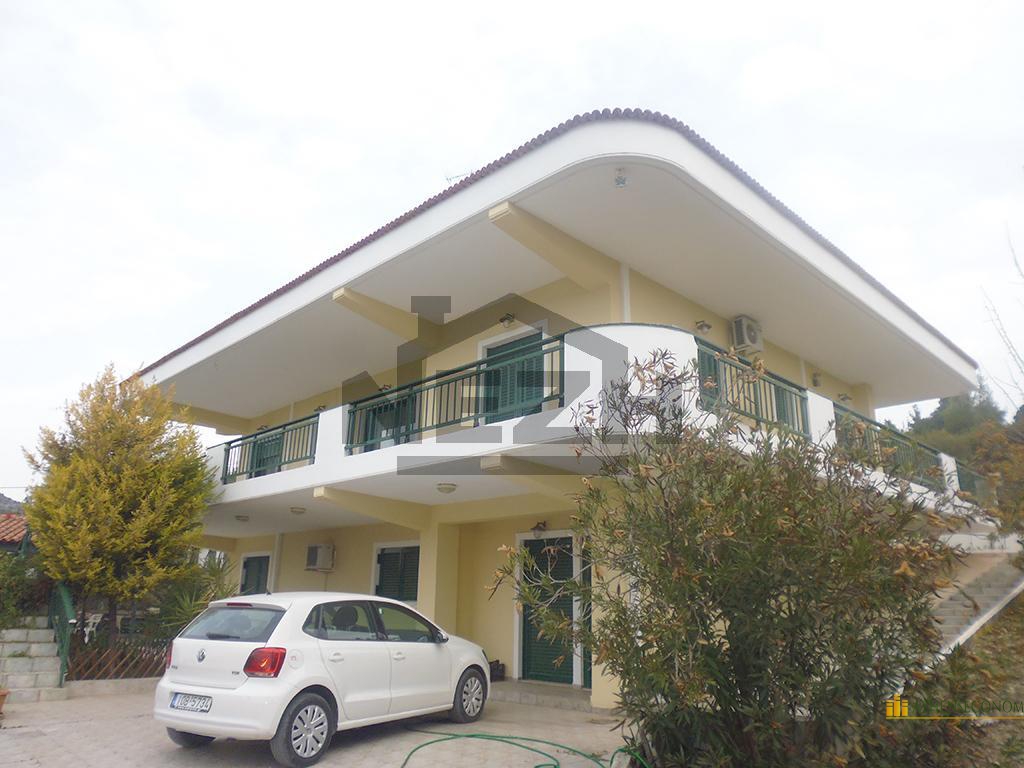 Apartment House in Mapsos, Korinthos