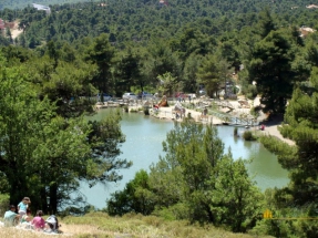 lake Beletsi in Ippokratio 1