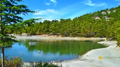 lake Beletsi in Ippokratio 6