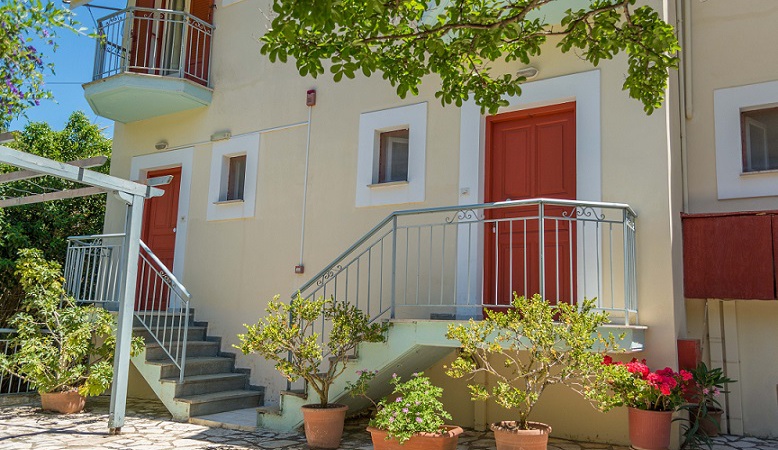 Apartment house at Finikounda, Messinia