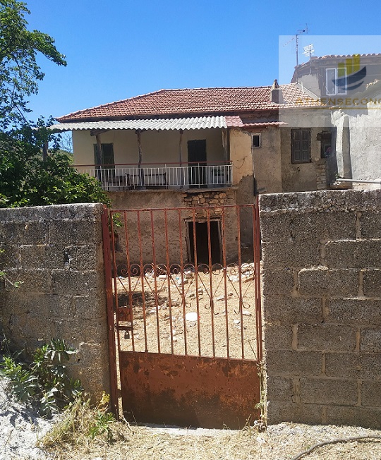 House for renovation in Kalavryta