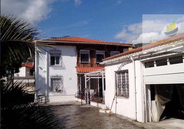 House with land in Zarkadia, East Macedonia