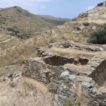 Land at Serifos (2)