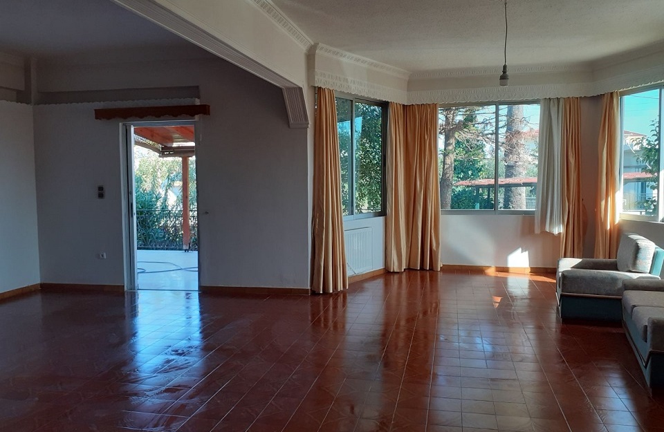 Apartment for sale in Gastouni, Peloponnese