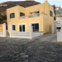 Seafront building in Leros (16)