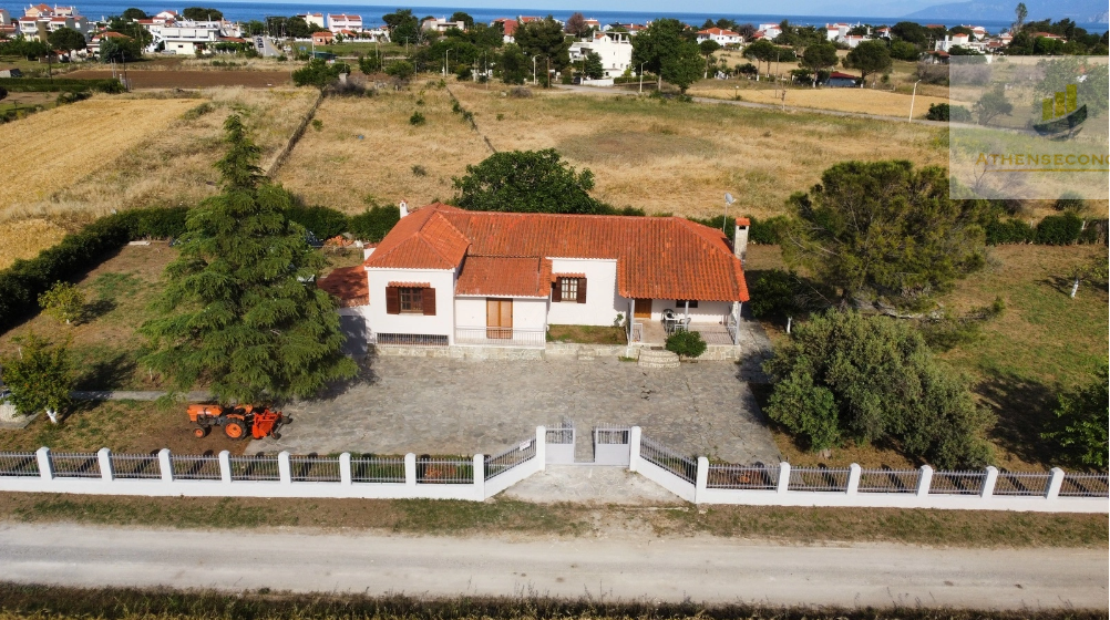 Villa for sale in Agia Anna, Evia.