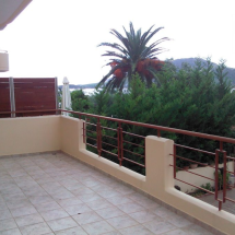 Seafront maisonette in Vravrona (3)