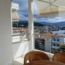 Seaview apartment in Neos Marmaras (6)