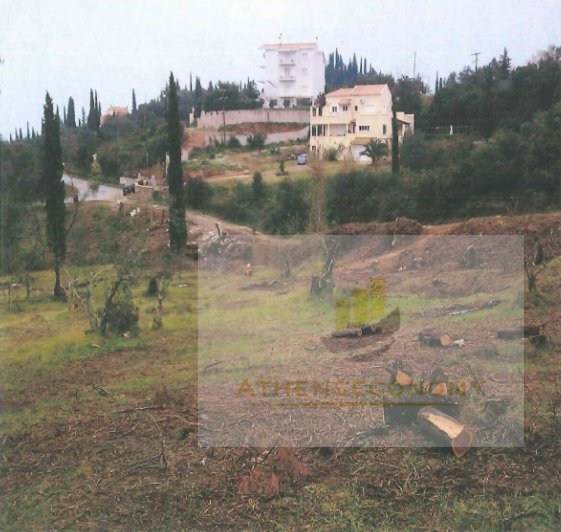 Plot of land in Agioi Deka, Corfu