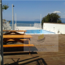 Seafront apartment in Chalkida, Evia (4)