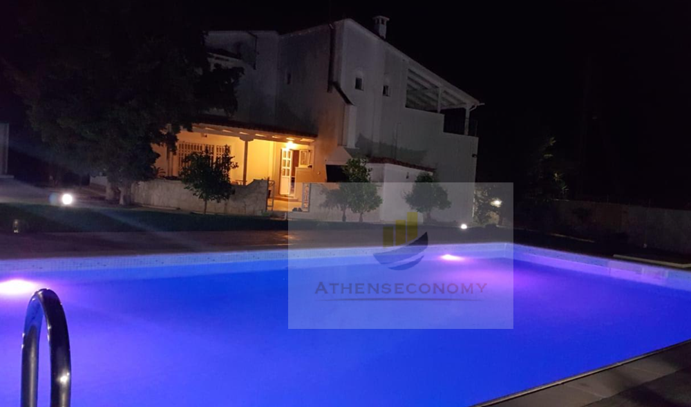 Luxury Villa  for Rent in Rafina, Athens